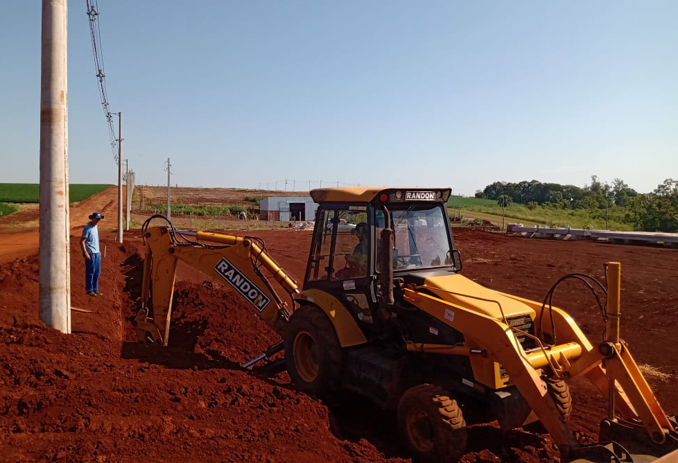 EXECUTIVO LIBERA RETROESCAVADEIRA APREENDIDA EM DEZEMBRO DE 2020